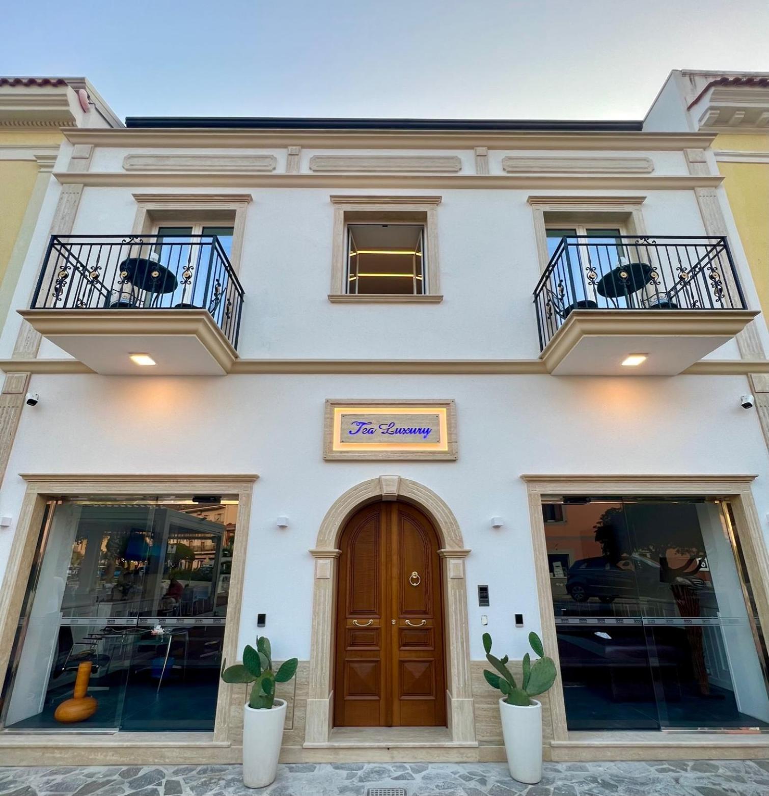 Tea Luxury - Praia A Mare Exterior photo