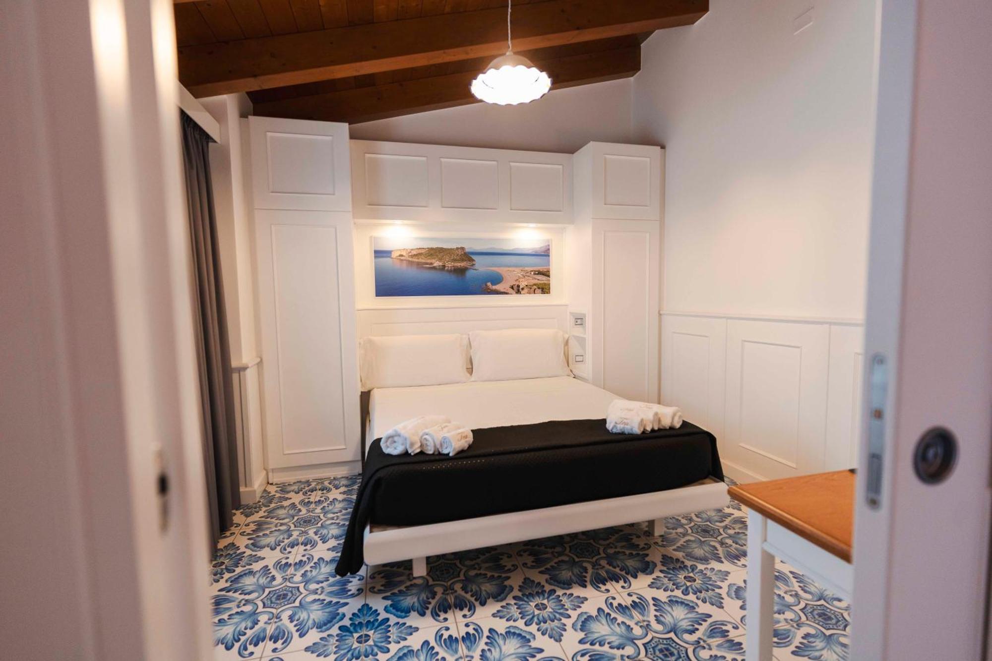 Tea Luxury - Praia A Mare Exterior photo