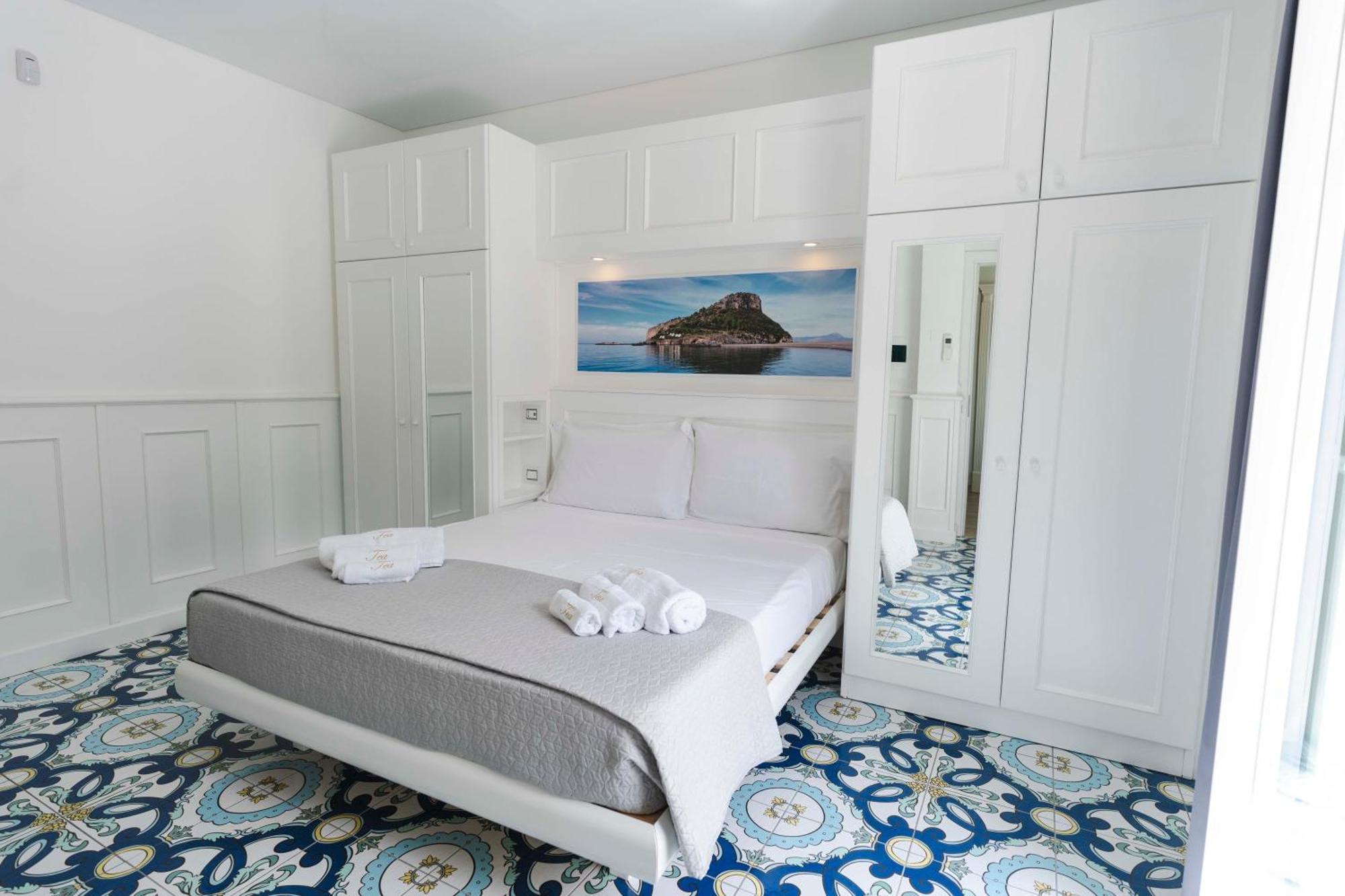 Tea Luxury - Praia A Mare Exterior photo