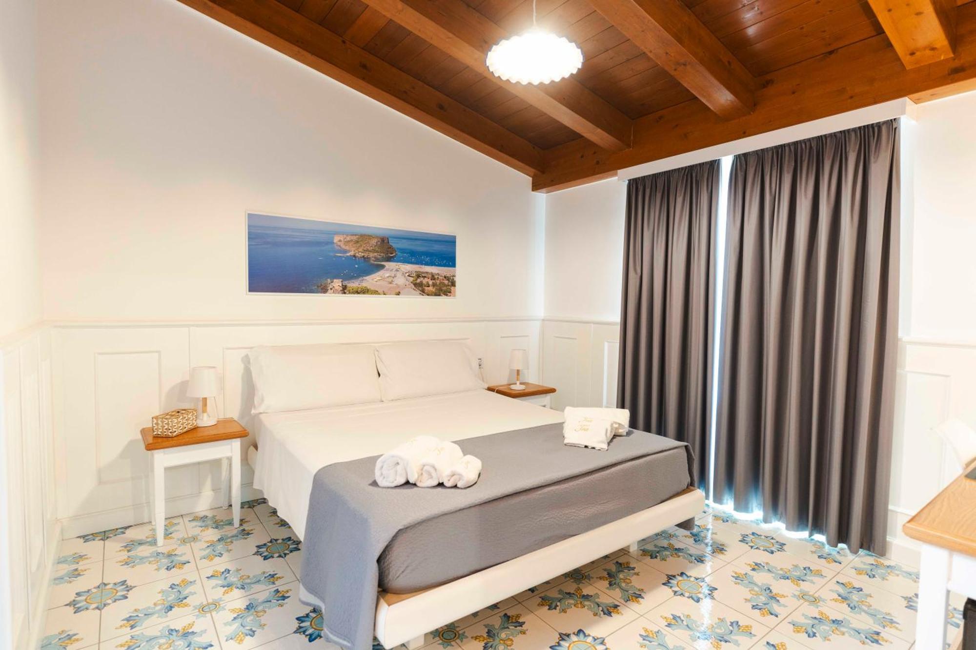 Tea Luxury - Praia A Mare Exterior photo